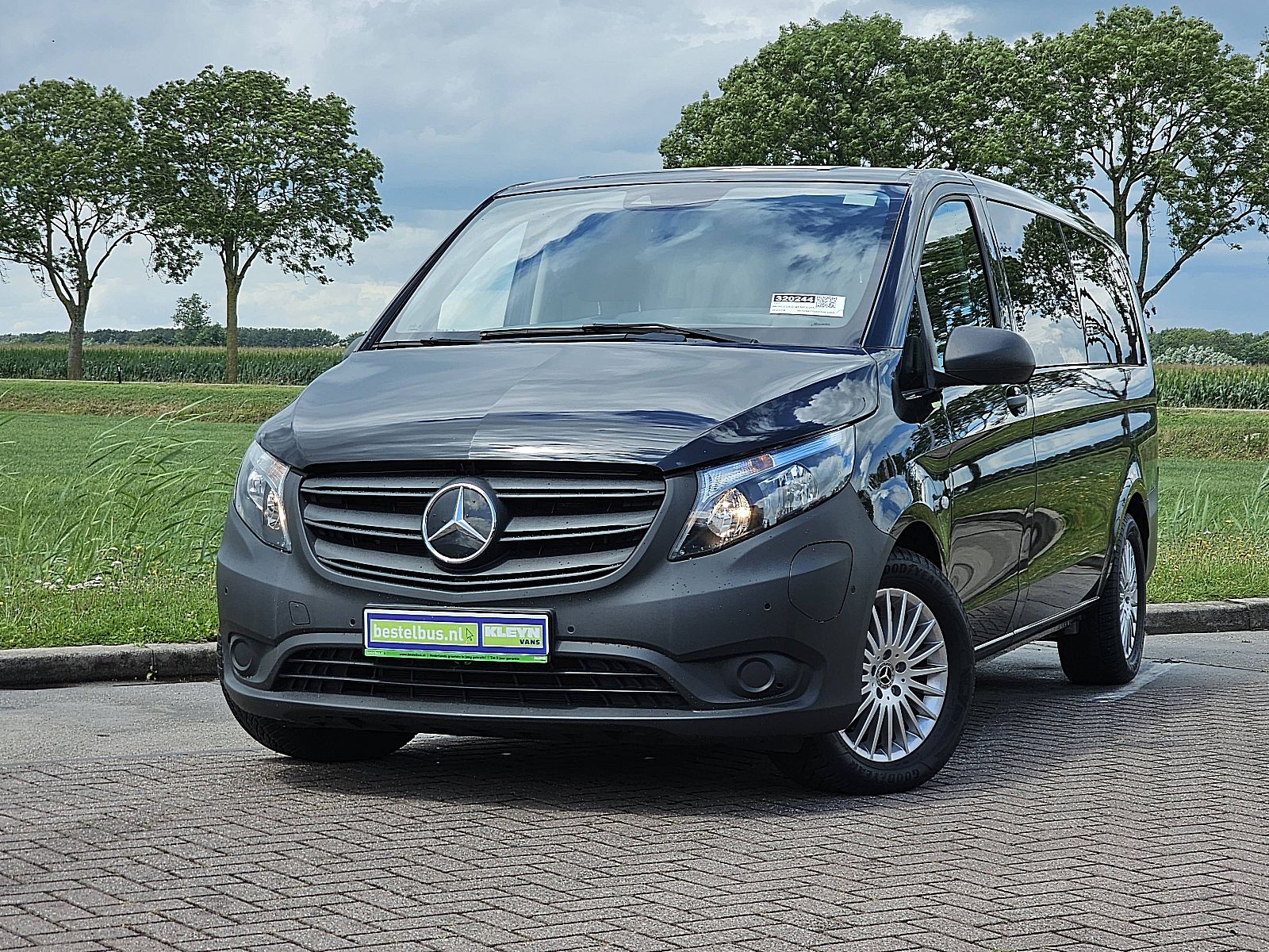 Foto van Mercedes-Benz eVito