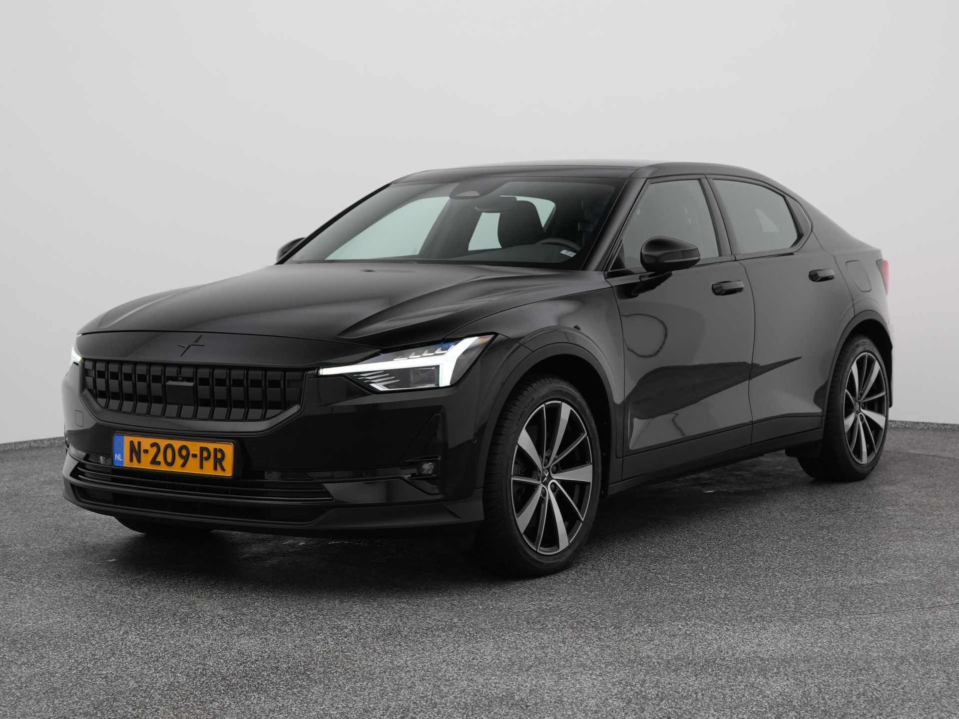 Foto van Polestar 2
