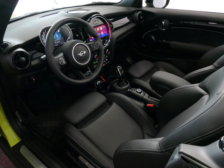 MINI Cabrio