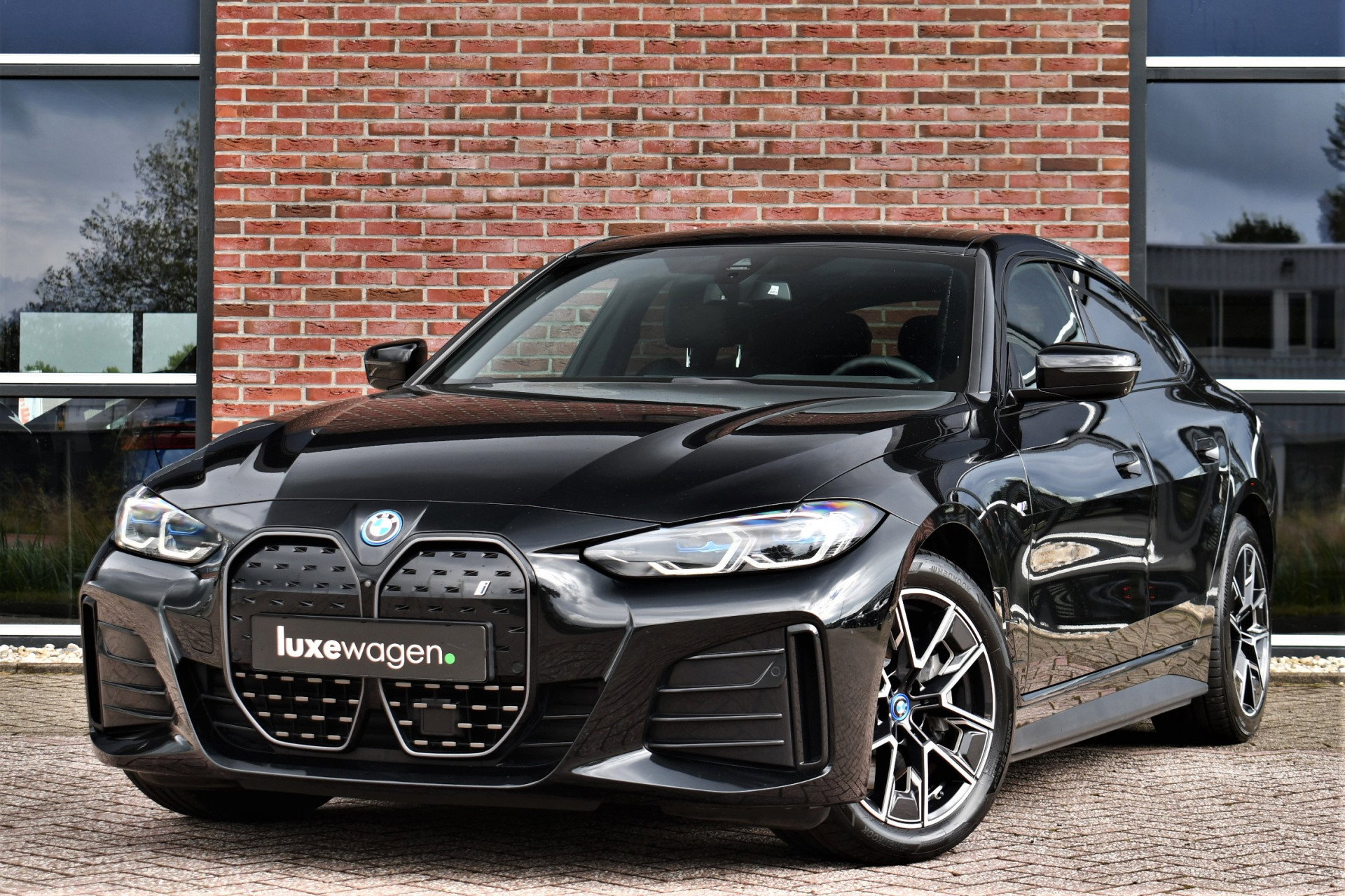 Foto van BMW i4