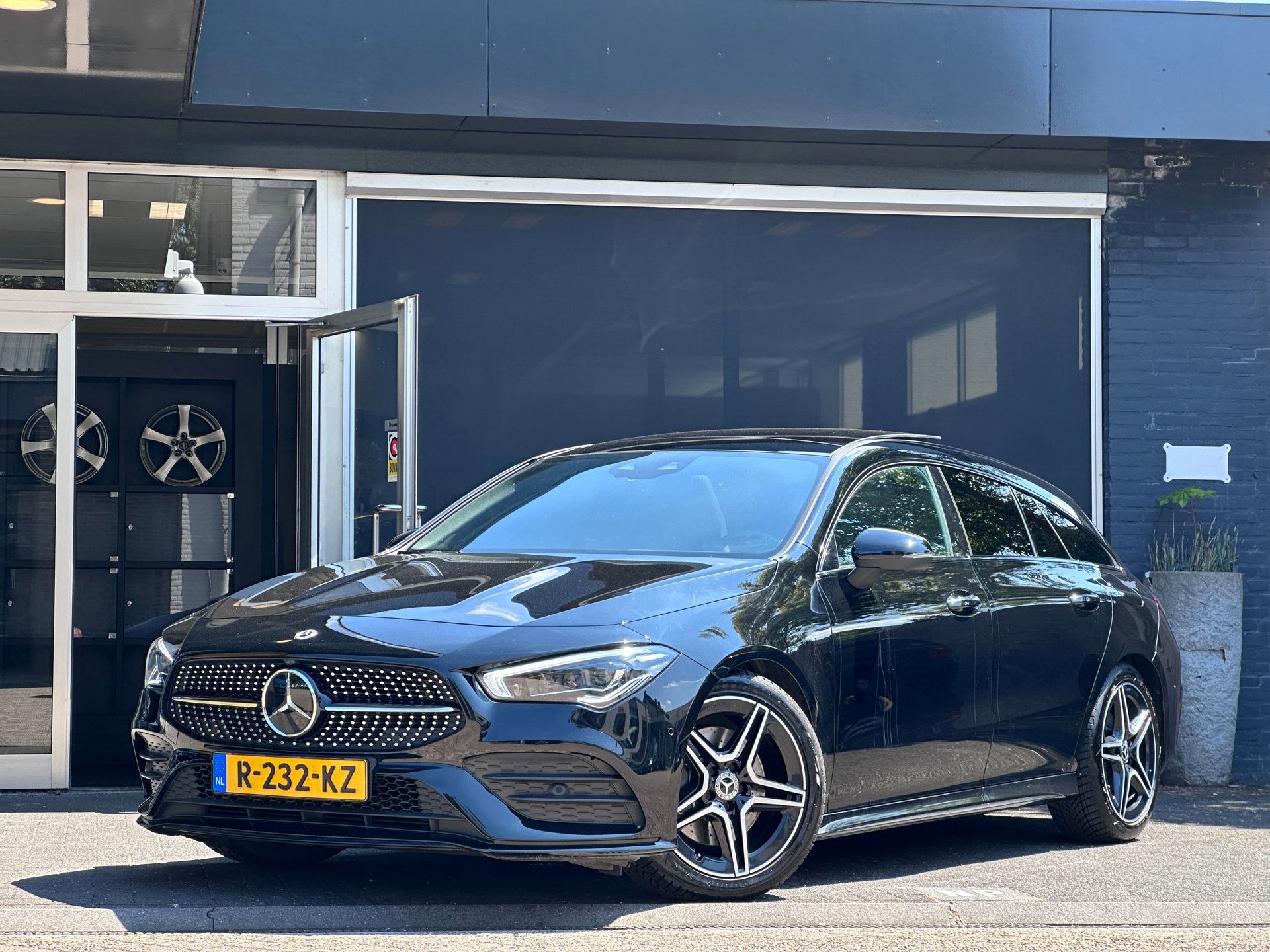 Foto van Mercedes-Benz CLA