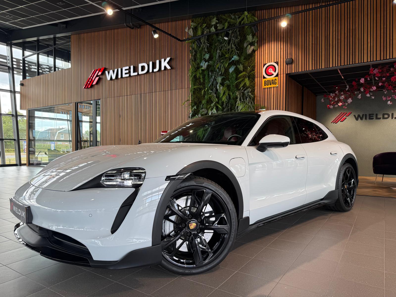 Foto van Porsche Taycan