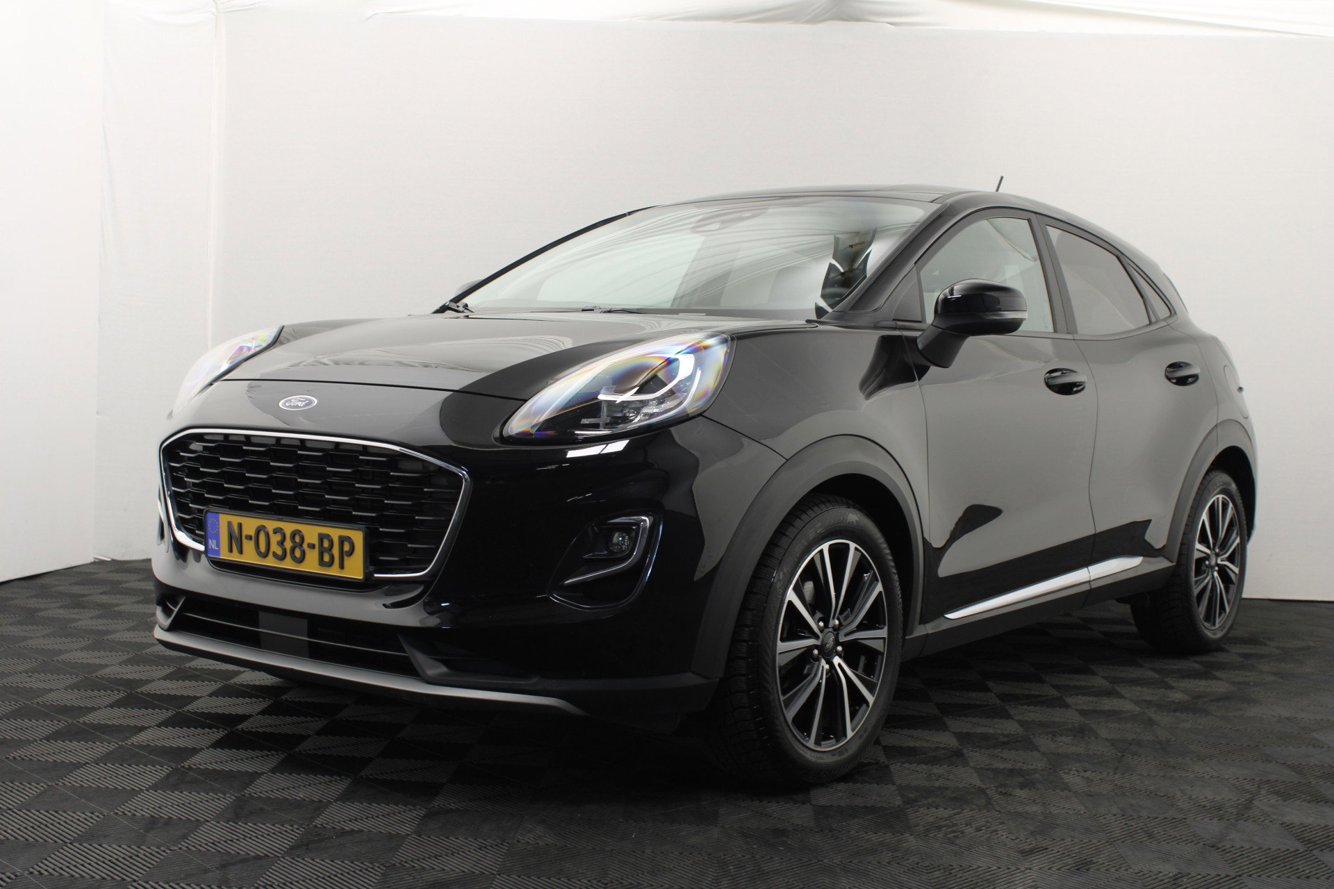 Foto van Ford Puma