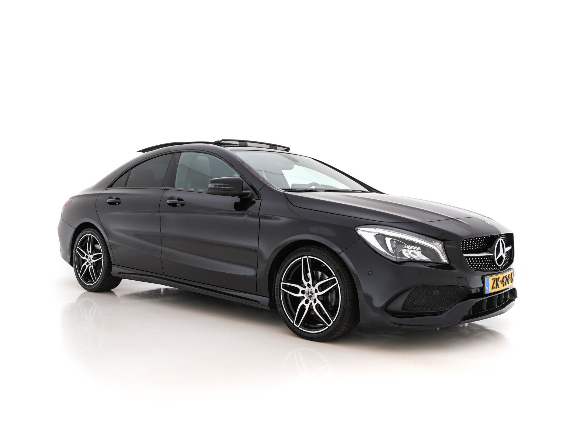 Foto van Mercedes-Benz CLA-Klasse