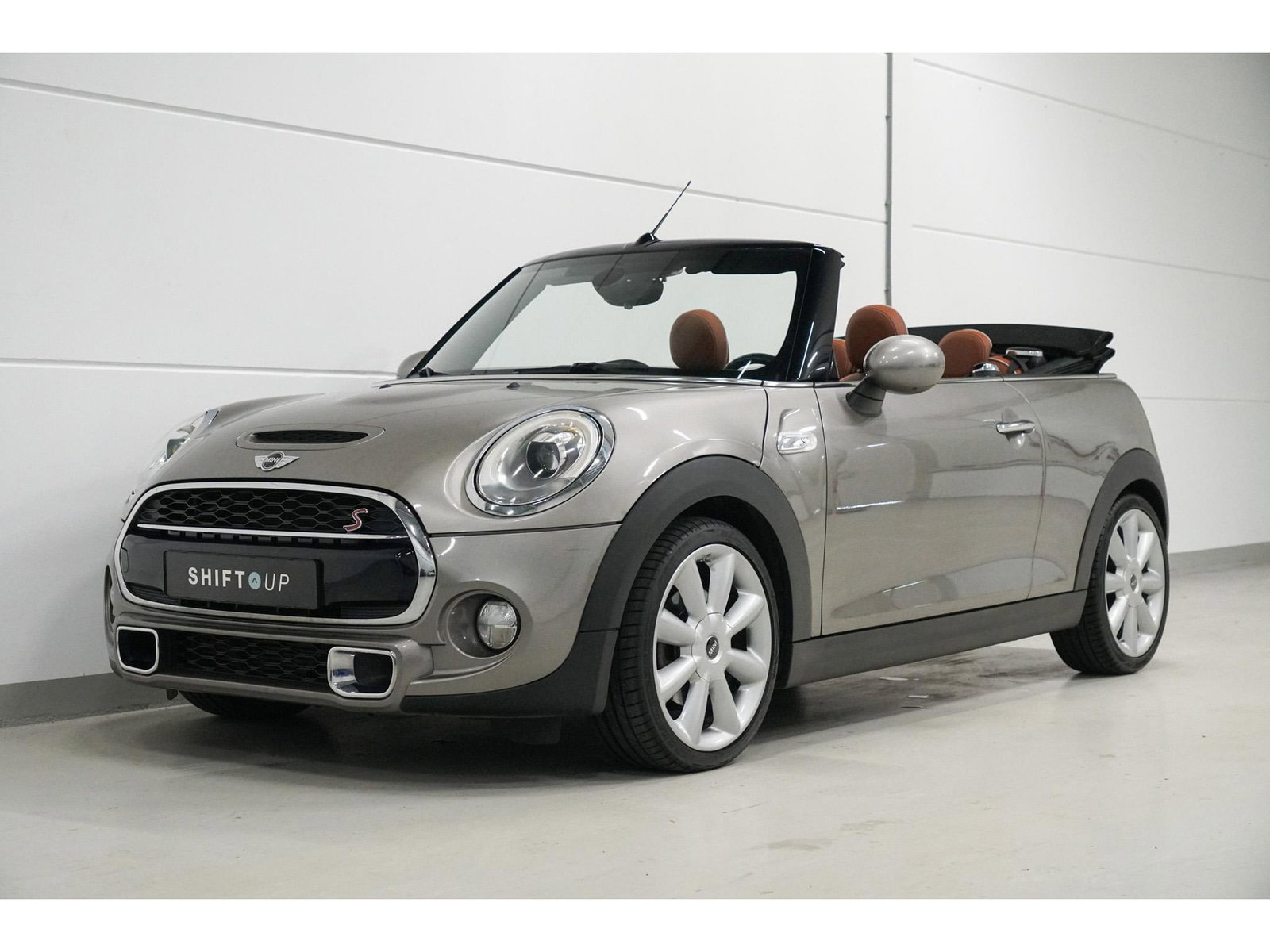 Foto van MINI Cooper S Cabrio