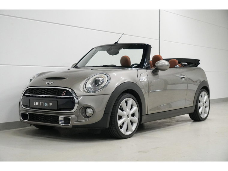 Foto van MINI Cooper S Cabrio
