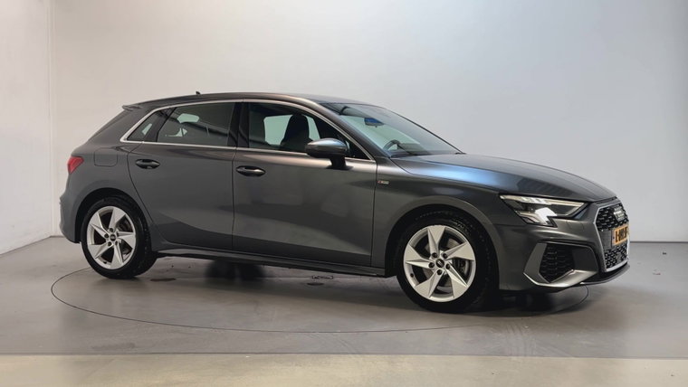Audi A3 foto 1