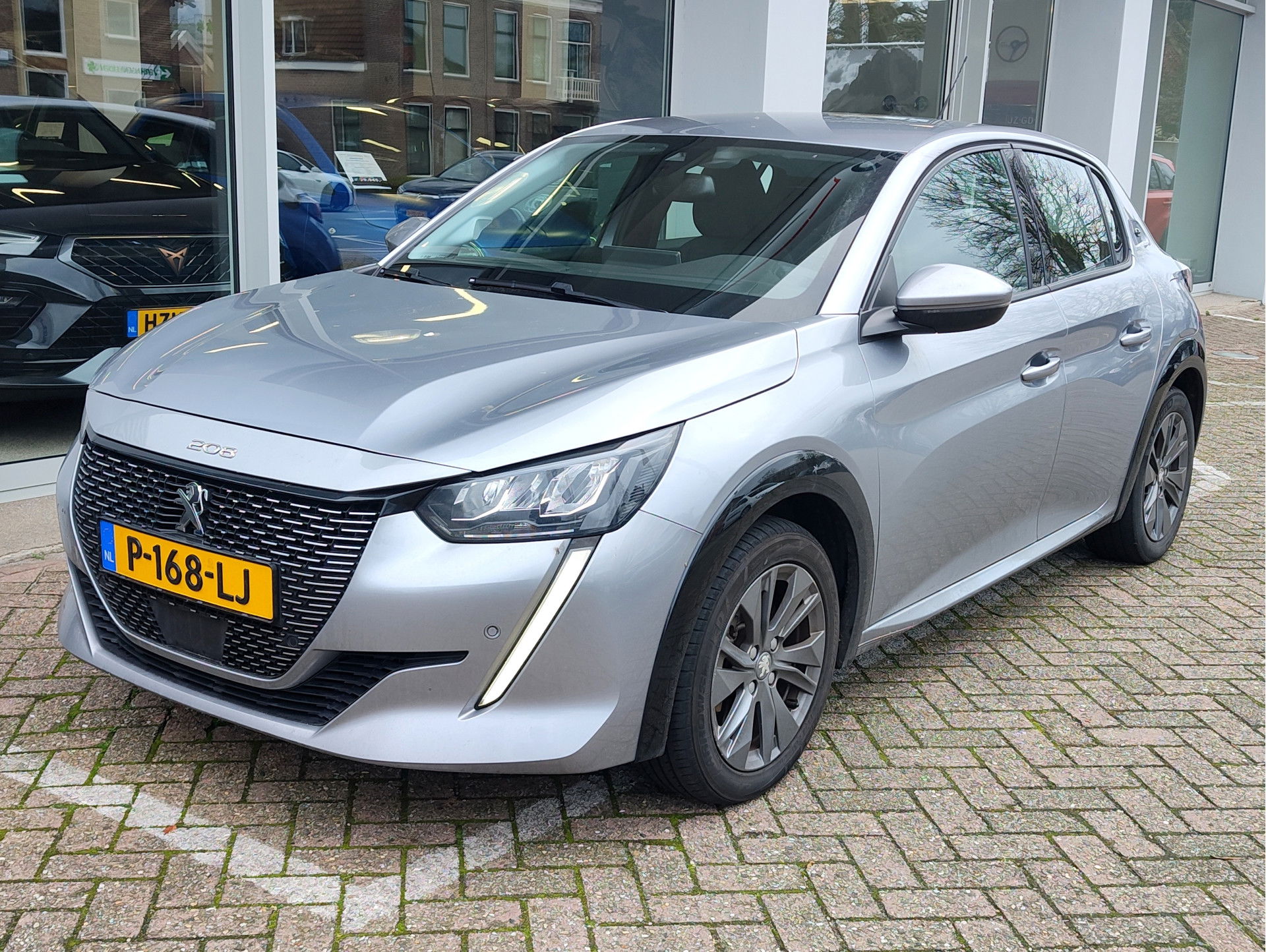 Foto van Peugeot e-208