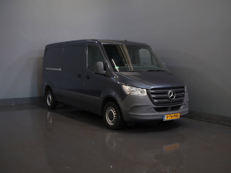 Mercedes-Benz Sprinter foto 1