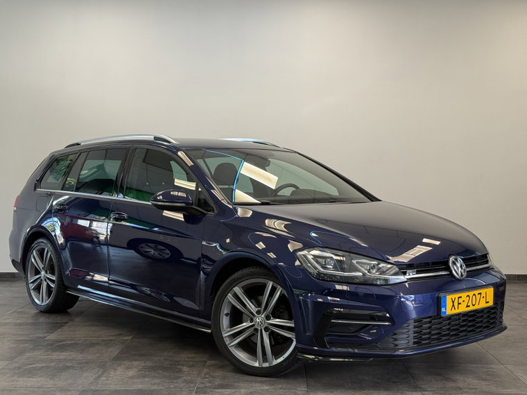 Volkswagen Golf foto 1