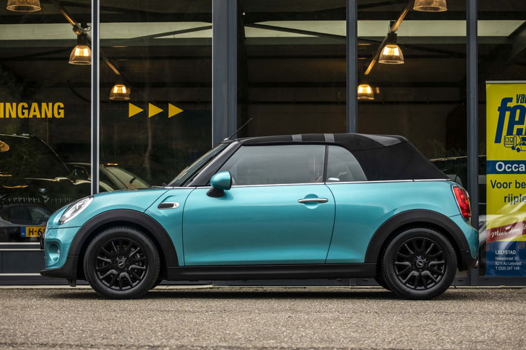 MINI Cabrio