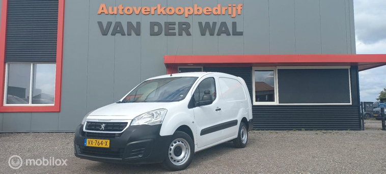 Foto van Peugeot Partner