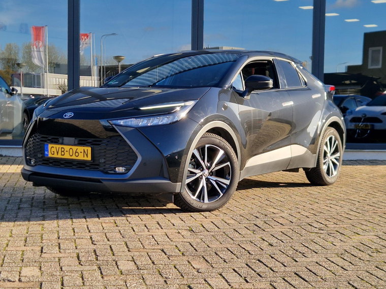 Toyota C-HR foto 1