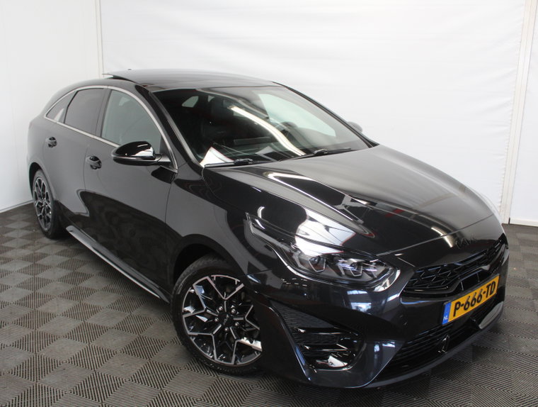 Kia ProCeed