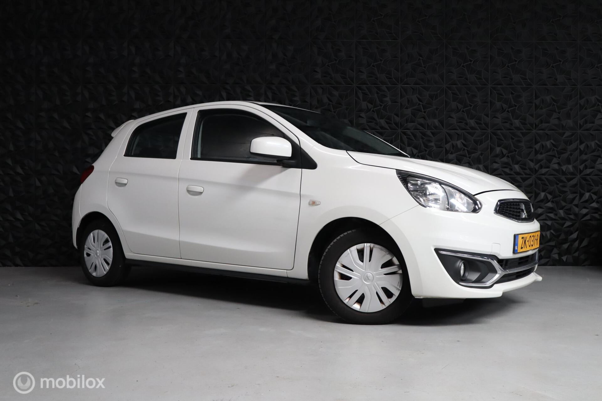 Foto van Mitsubishi Space Star