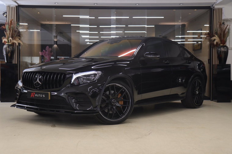 Mercedes-Benz GLC foto 1