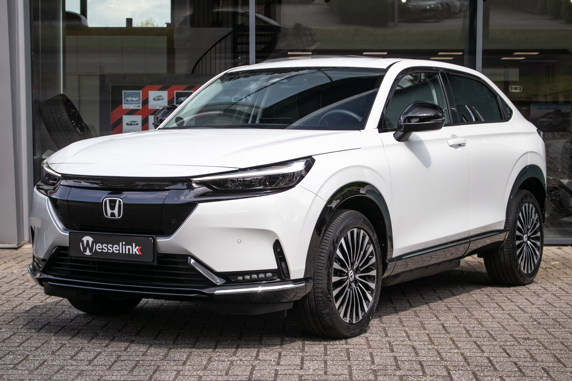 Foto van Honda e:Ny1