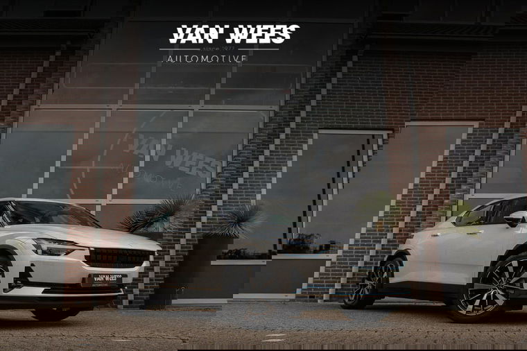 Foto van Polestar 2 Long Range Dual Motor Launch Edition 78kWh | 1e eigenaar | inc BTW | Dakraam |  Carplay | Camera | Harman-kardon | Ski luik |
