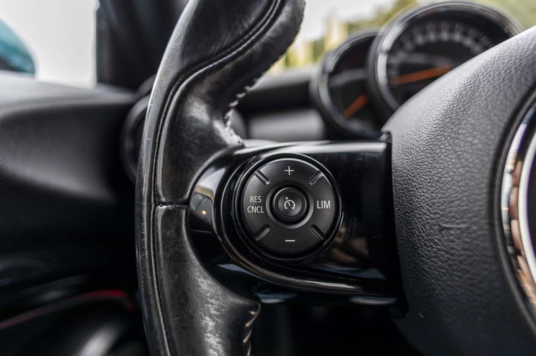 MINI Cabrio