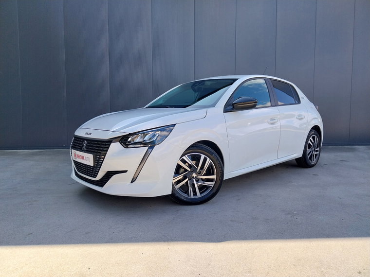 Peugeot 208 foto 1