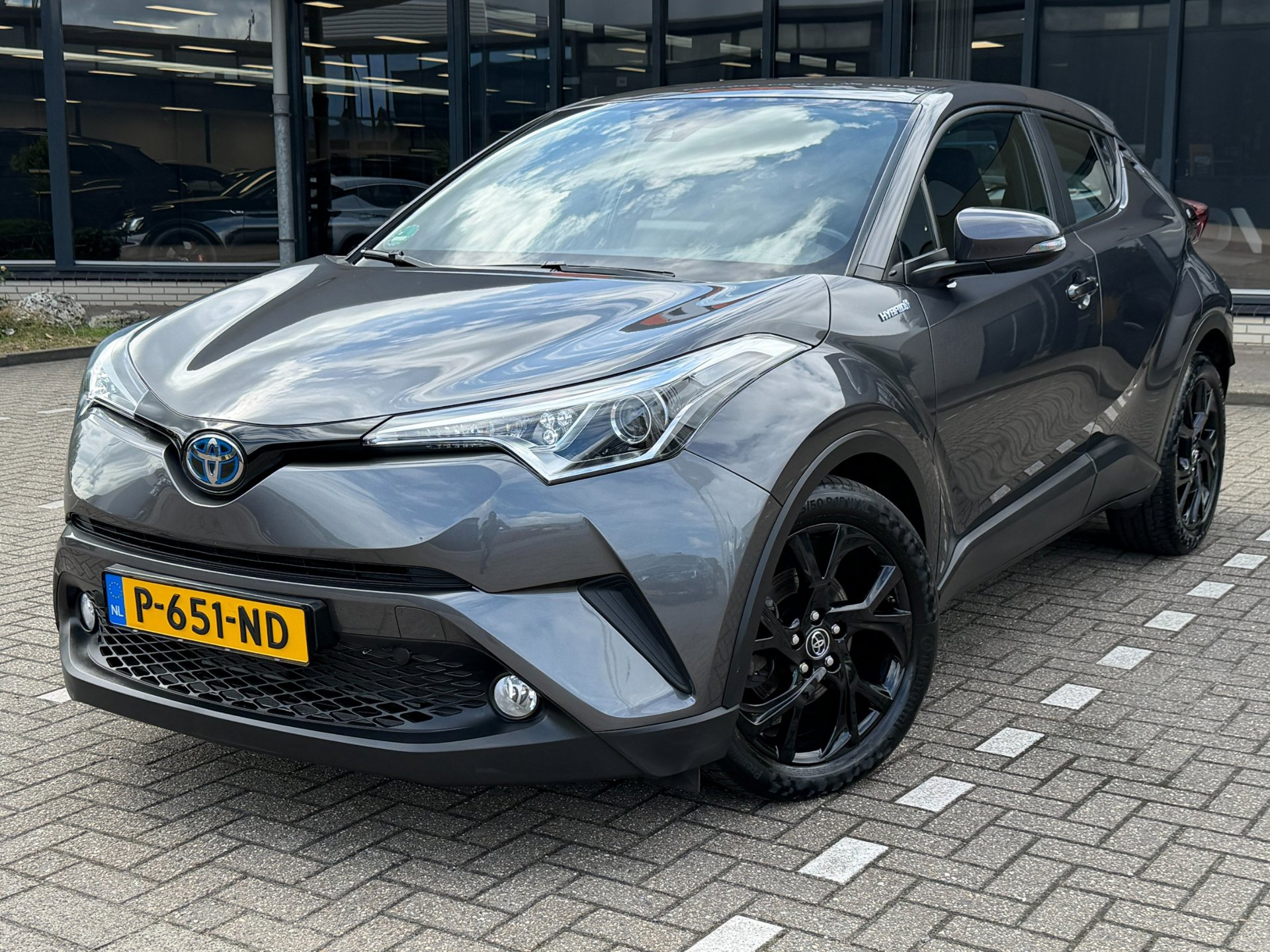 Foto van Toyota C-HR