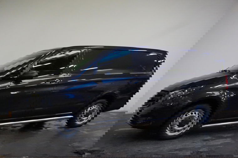 Mercedes-Benz eVito
