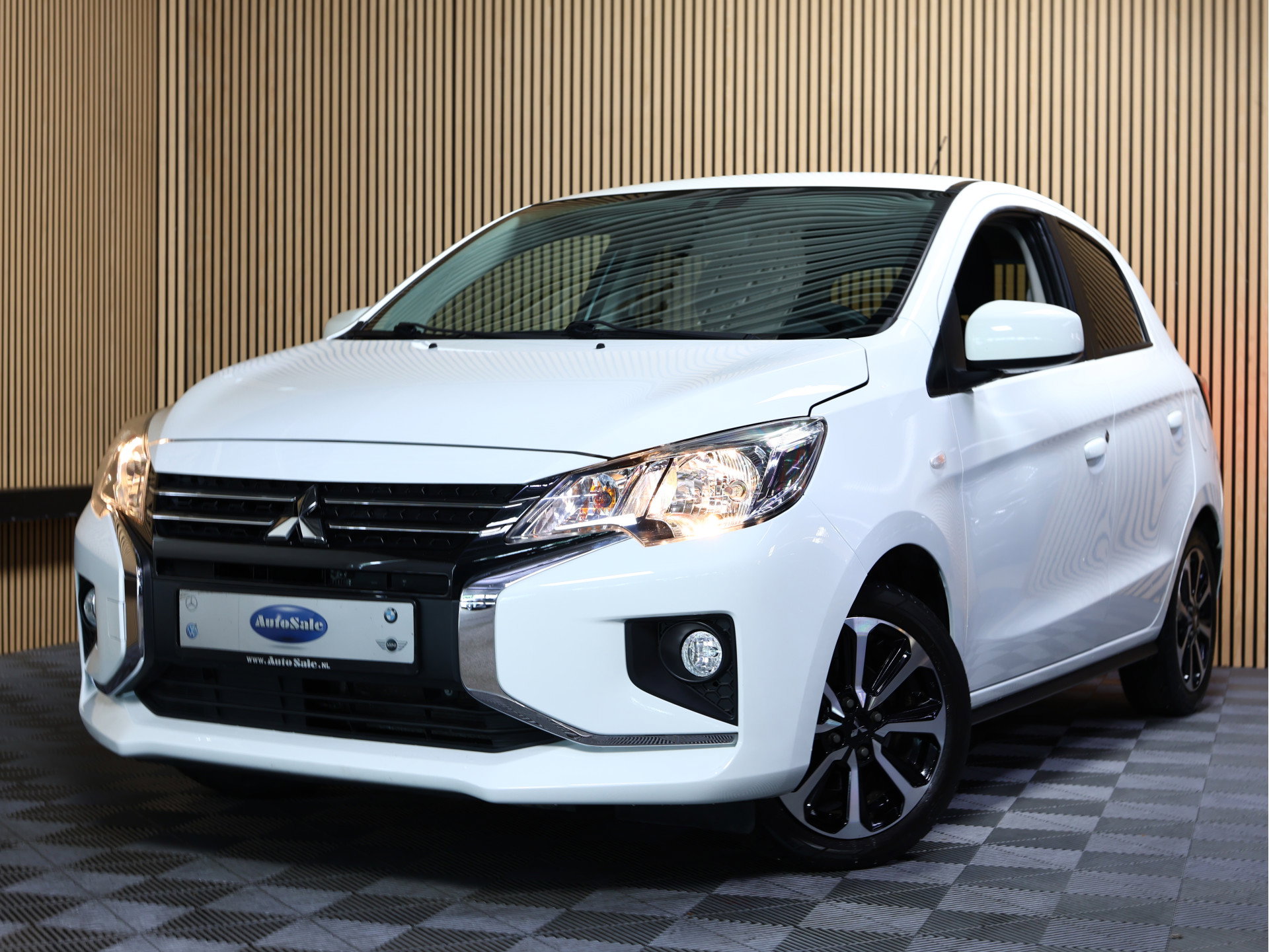 Foto van Mitsubishi Space Star