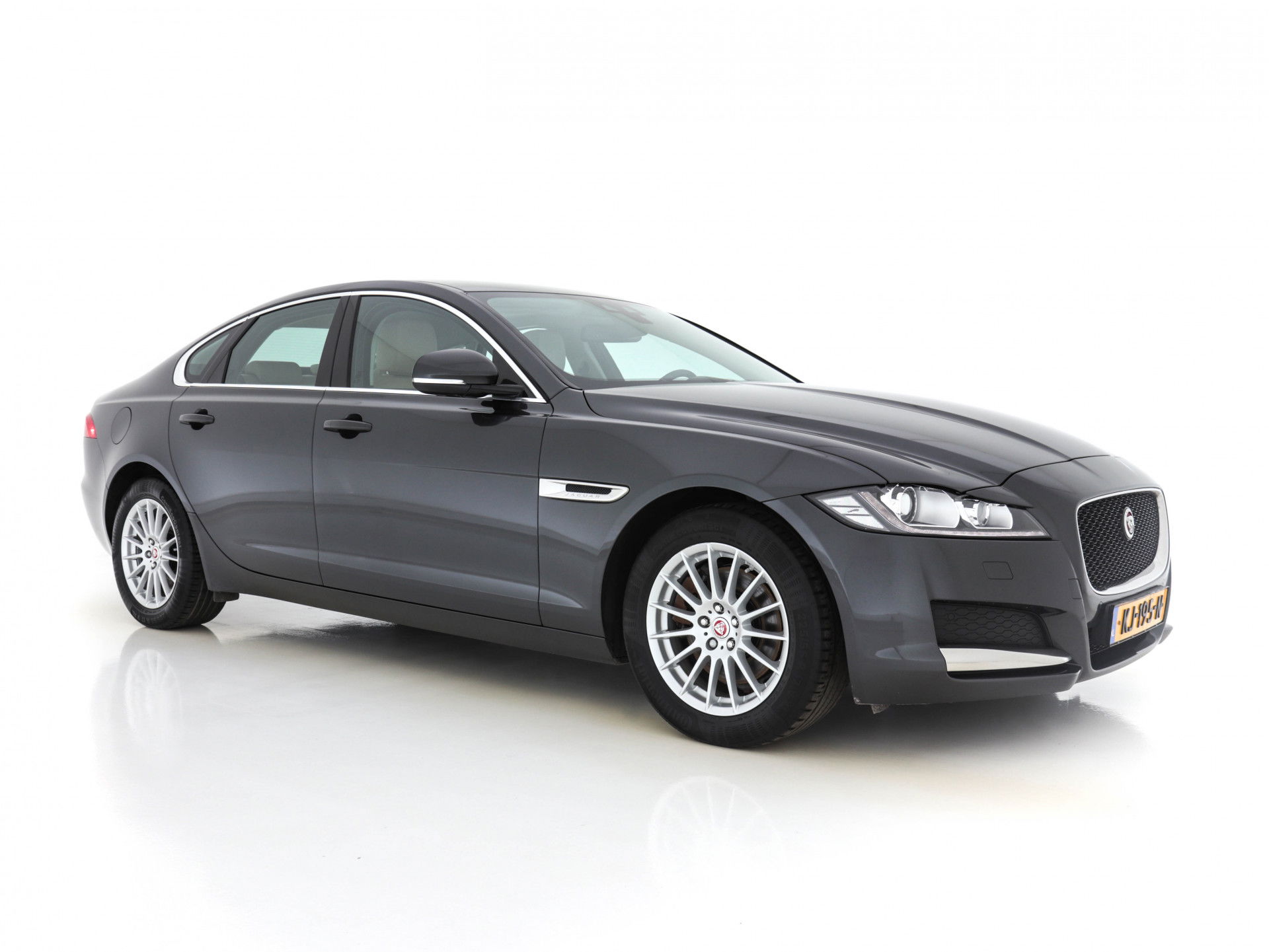 Foto van Jaguar XF