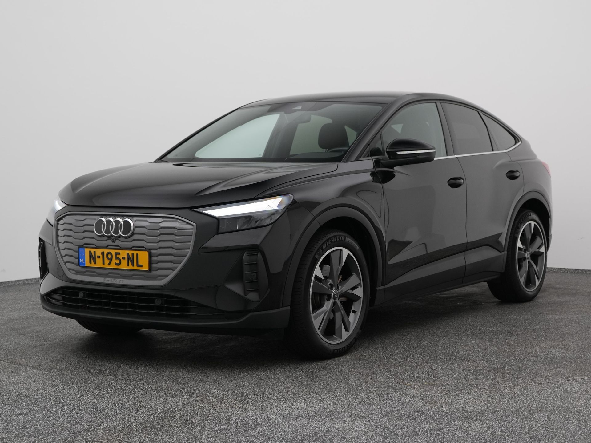 Foto van Audi Q4 Sportback e-tron