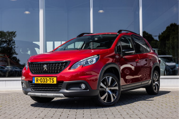 Peugeot 2008 foto 1