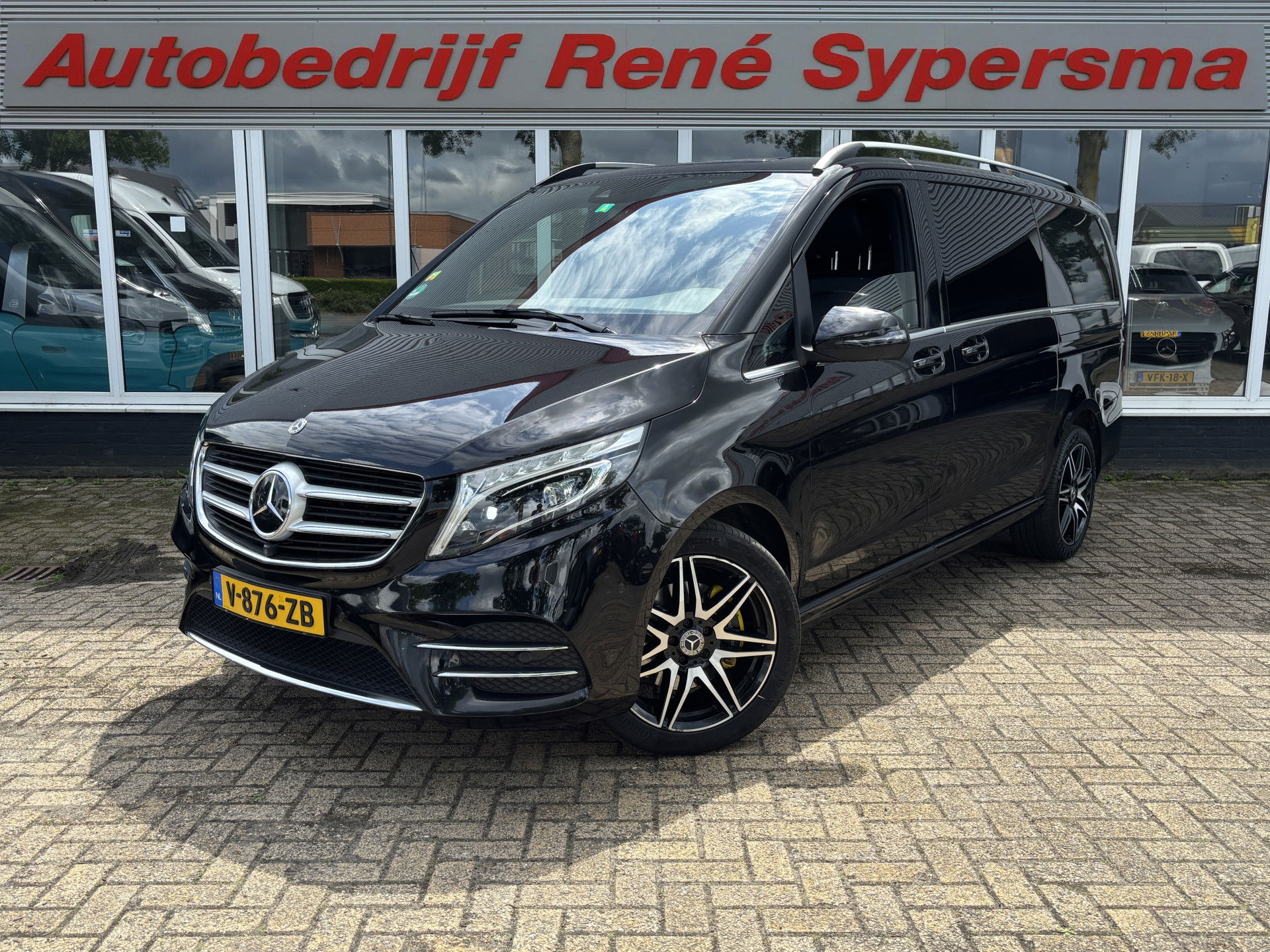 Foto van Mercedes-Benz V-Klasse
