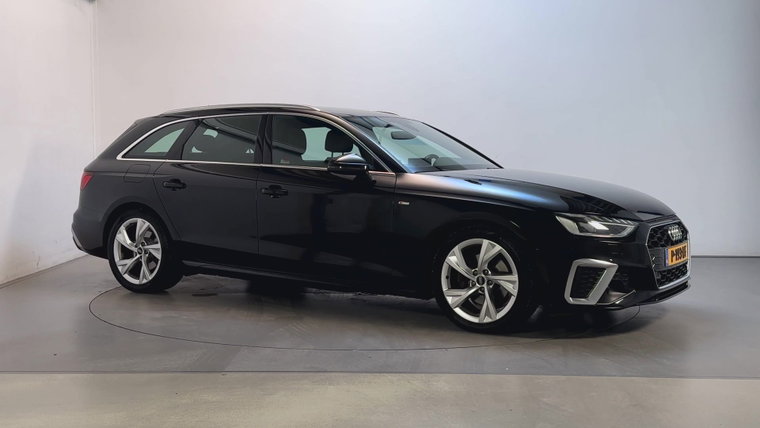Audi A4 foto 1