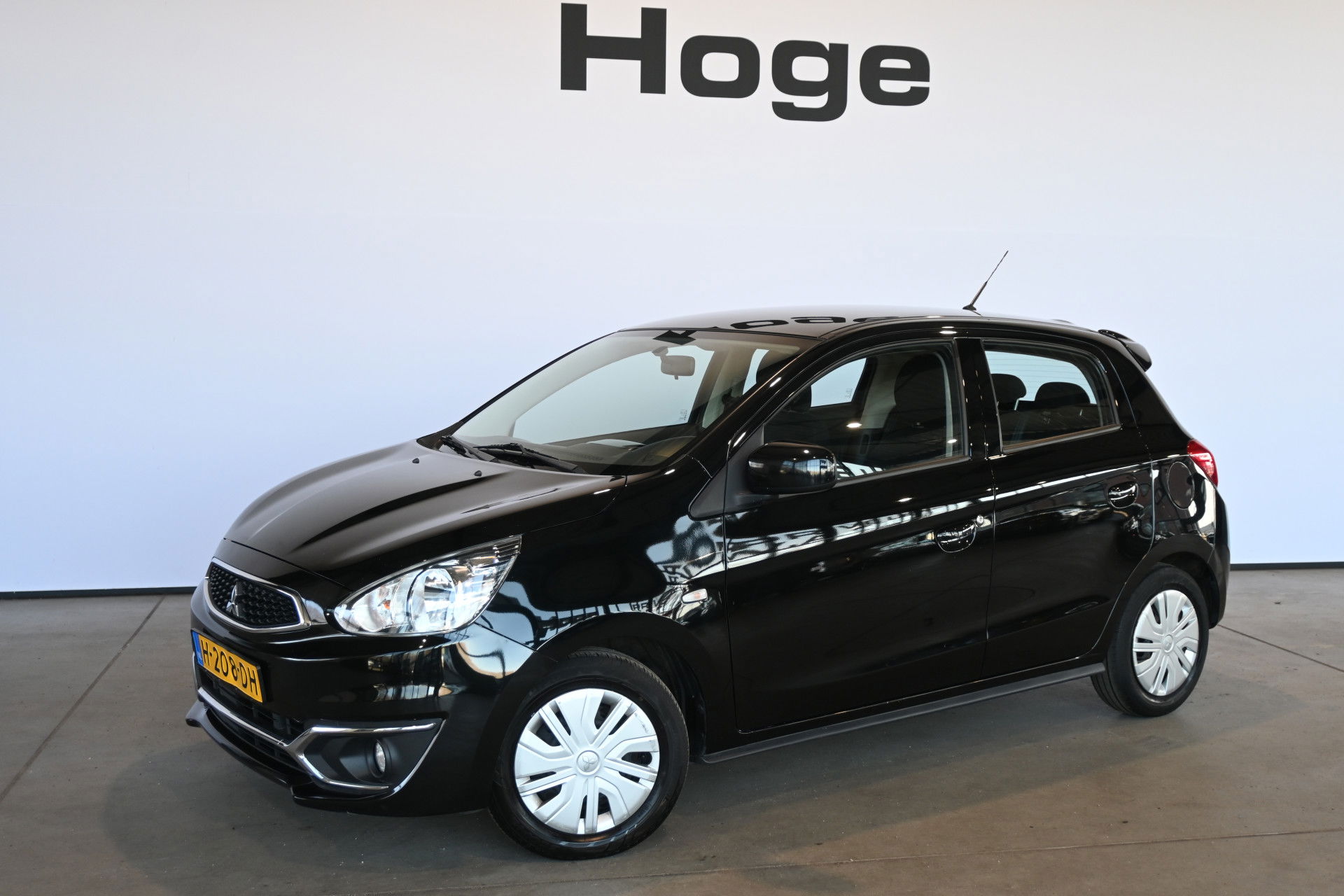 Foto van Mitsubishi Space Star