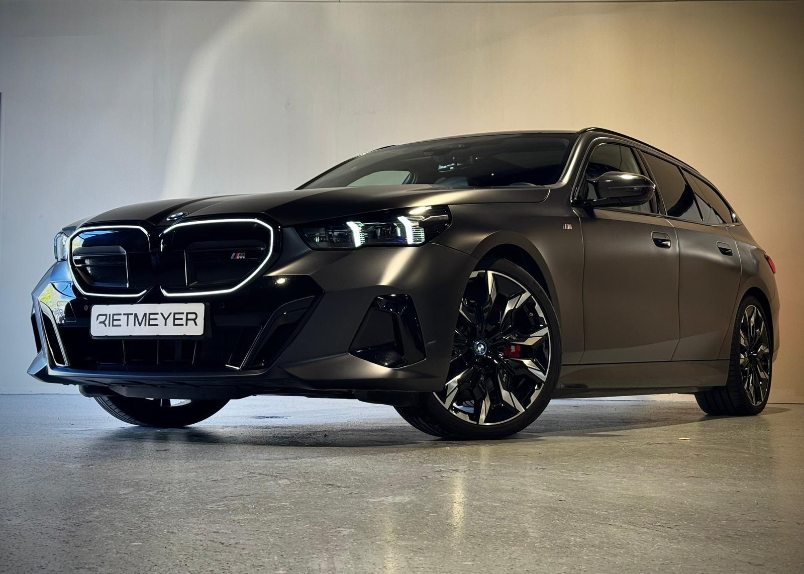 Foto van BMW i5