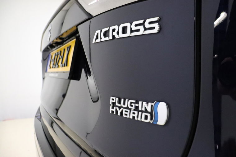Suzuki Across