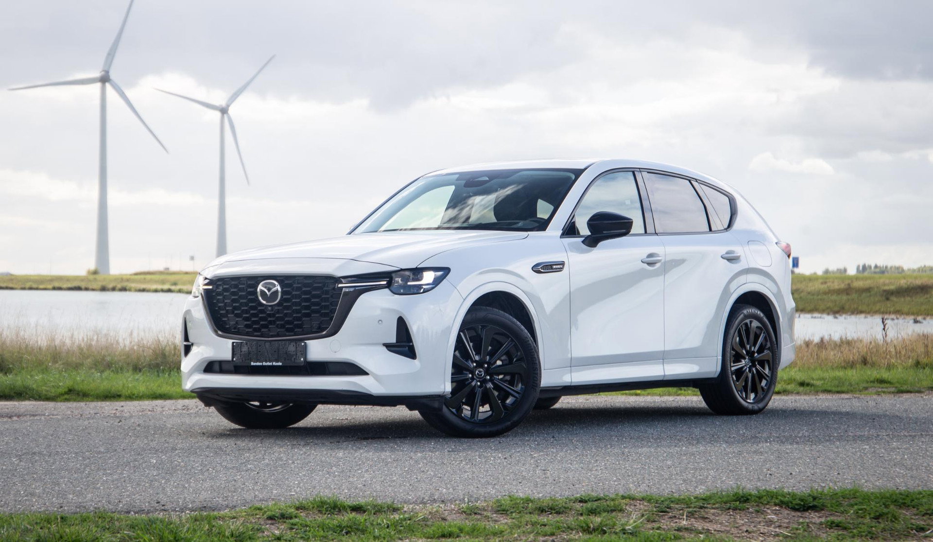 Foto van Mazda CX-60