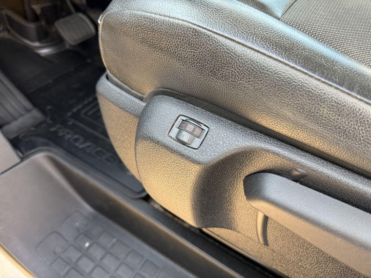 Toyota ProAce Long Worker