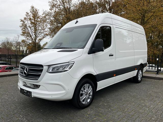 Foto van Mercedes-Benz Sprinter