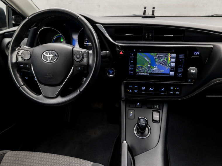Toyota Auris Touring Sports