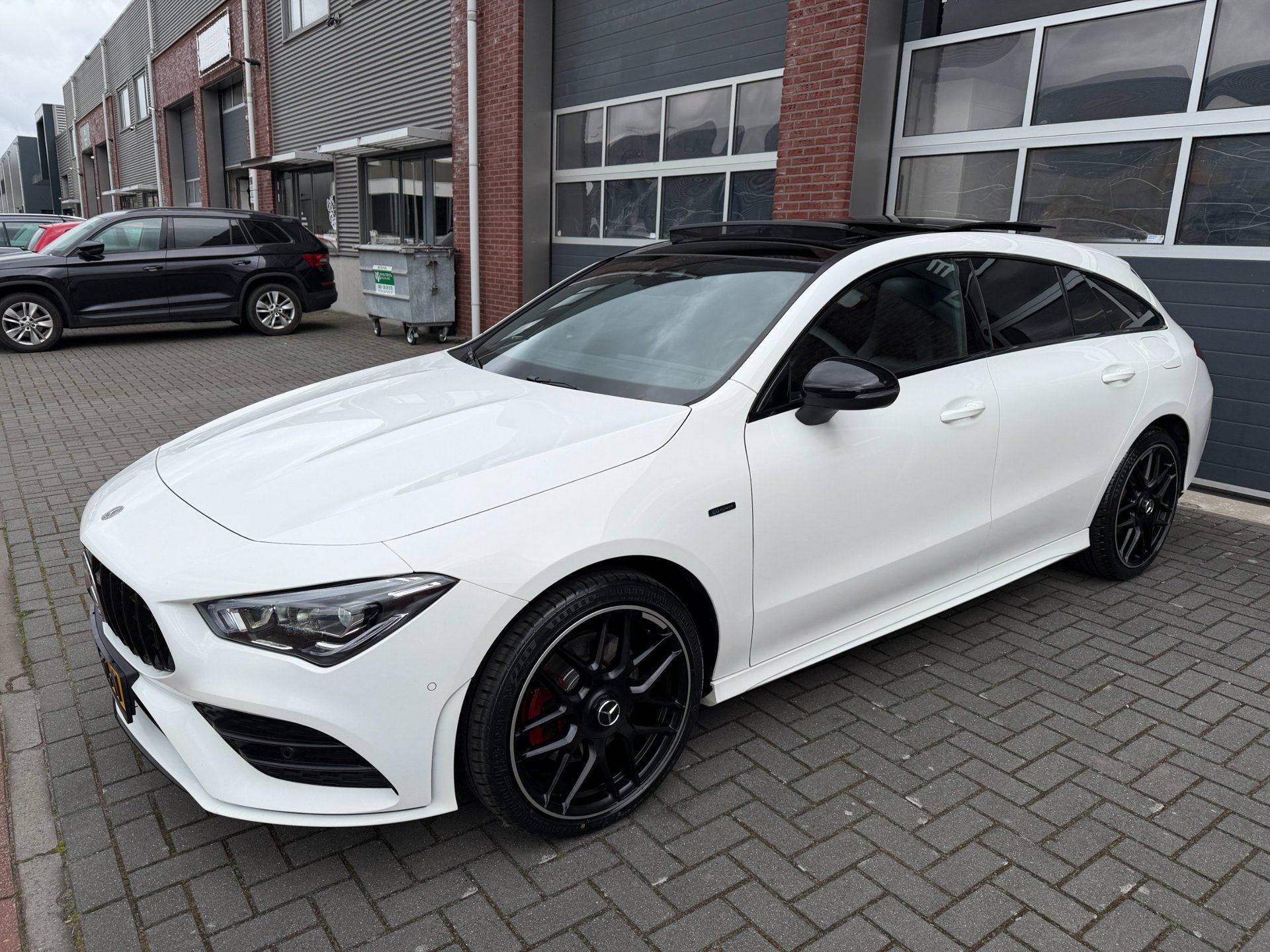 Foto van Mercedes-Benz CLA