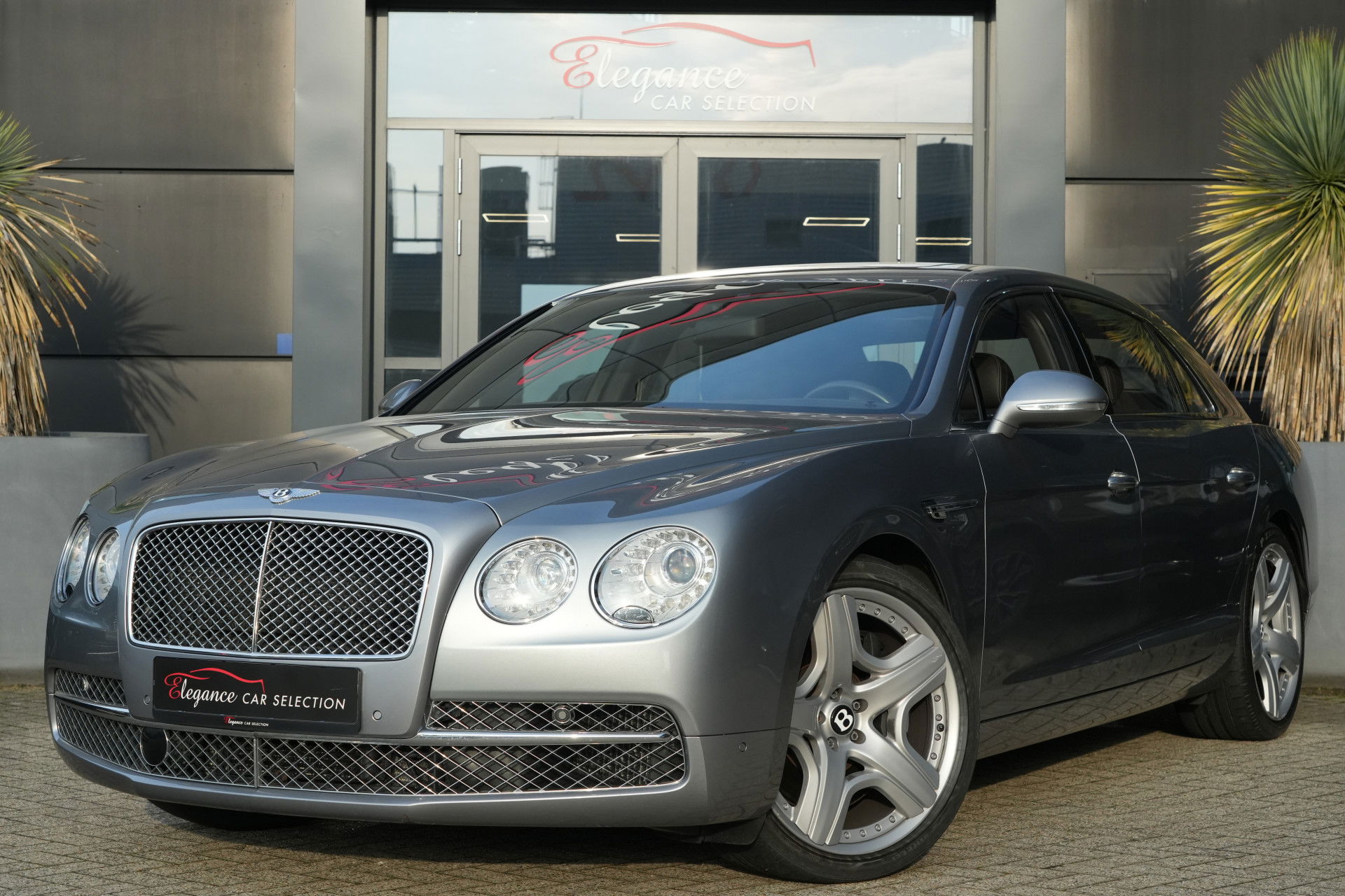 Foto van Bentley Flying Spur