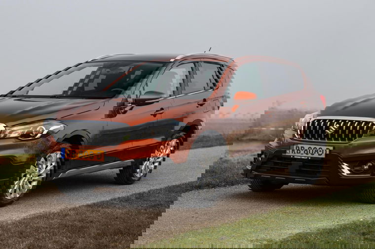 Suzuki S-Cross