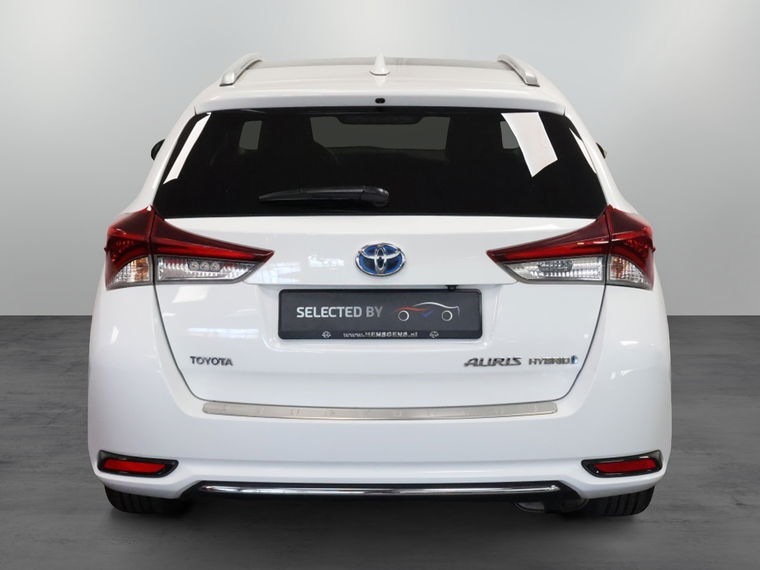 Toyota Auris Touring Sports