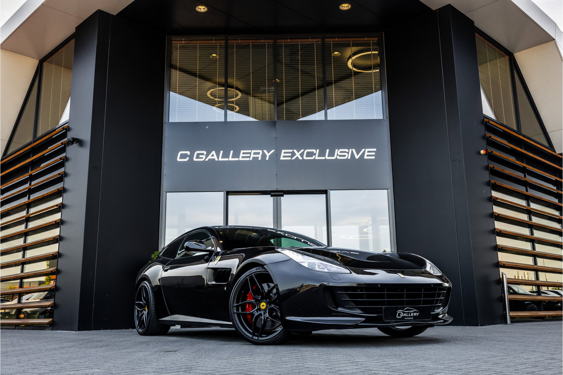 Foto van Ferrari GTC4Lusso
