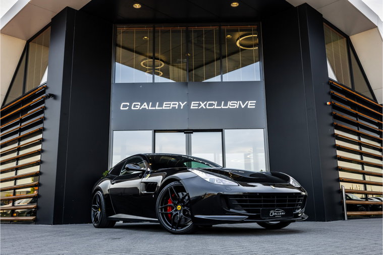 Foto van Ferrari GTC4Lusso