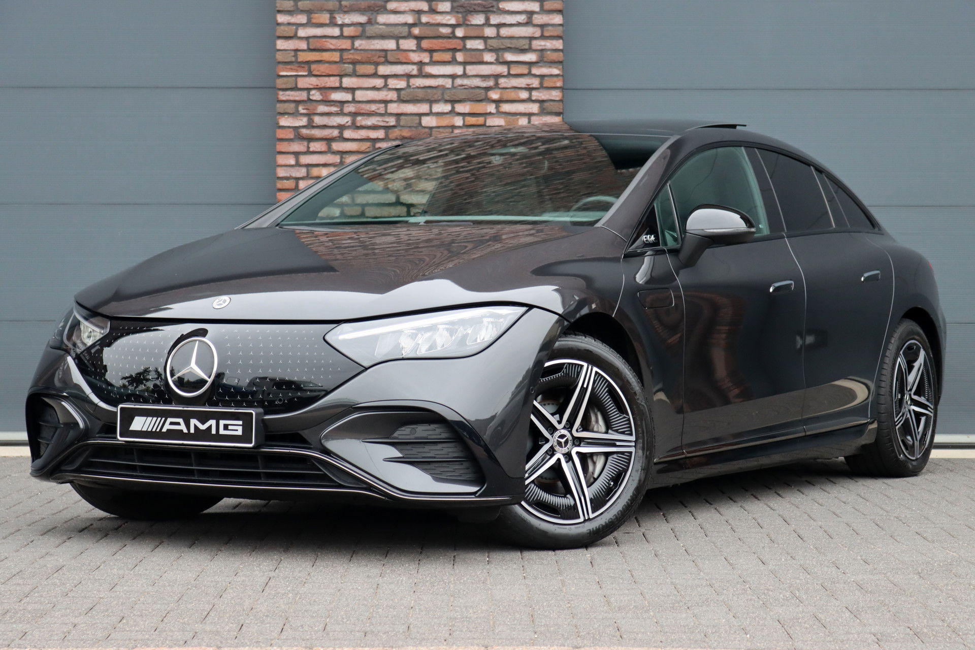 Foto van Mercedes-Benz EQE