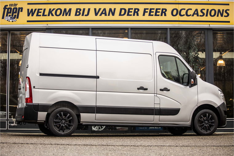 Nissan Interstar