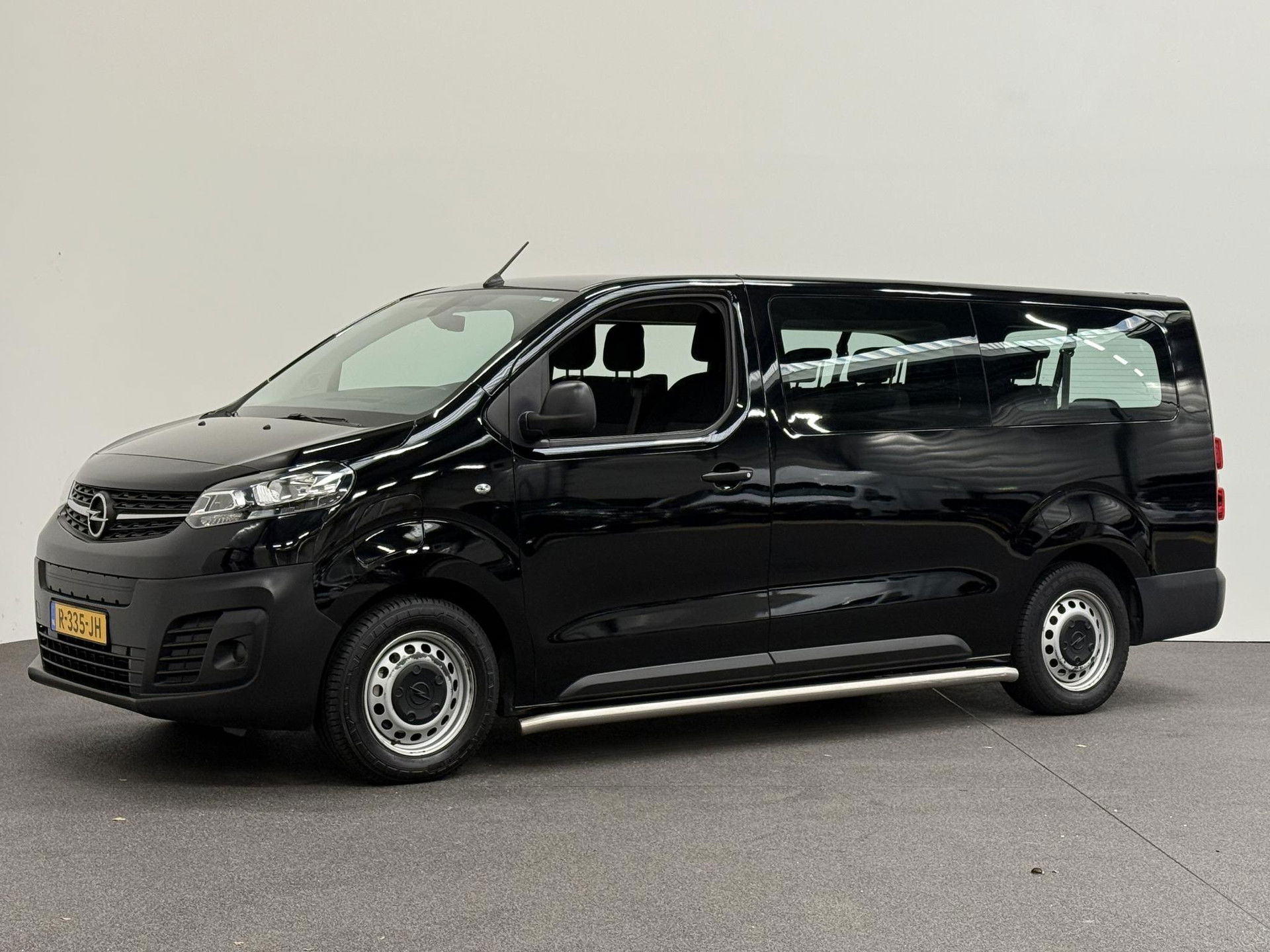 Foto van Opel Vivaro-e Combi