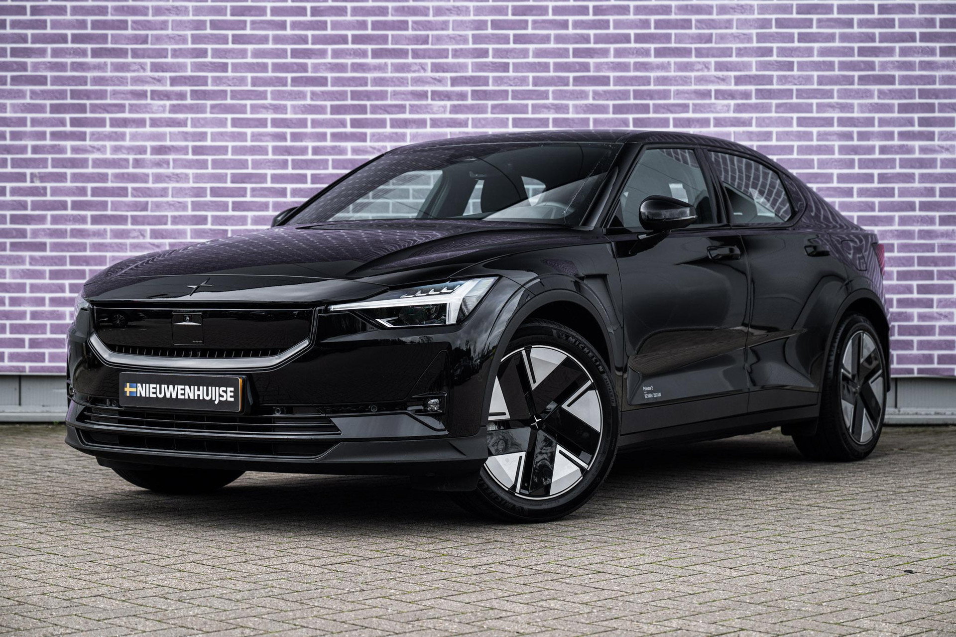 Foto van Polestar 2