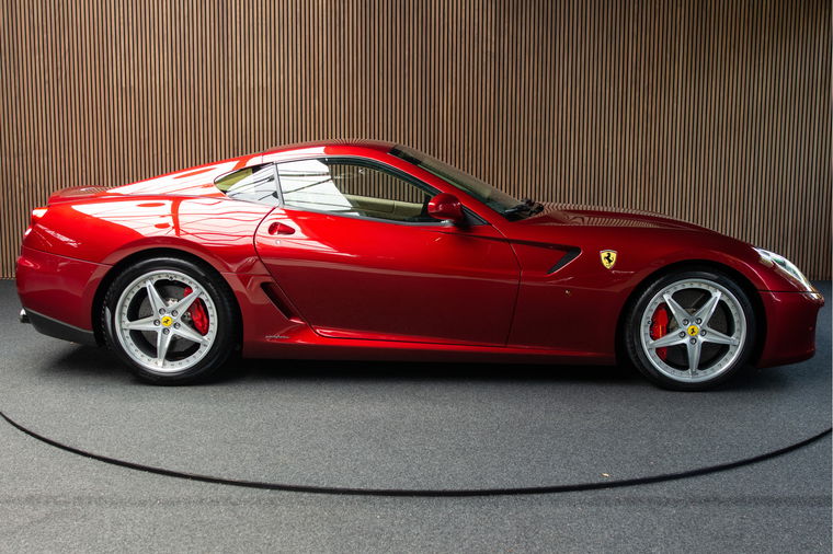 Ferrari 599